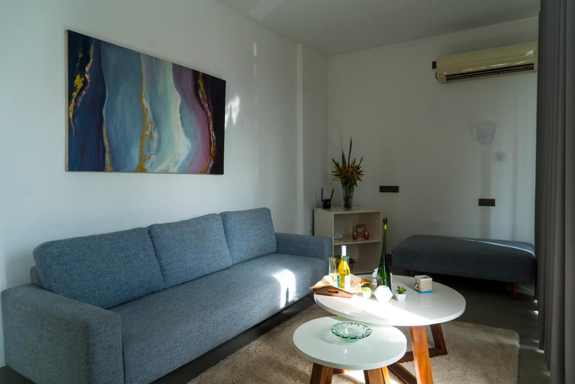 Four Petals Inn Kolombo Bagian luar foto